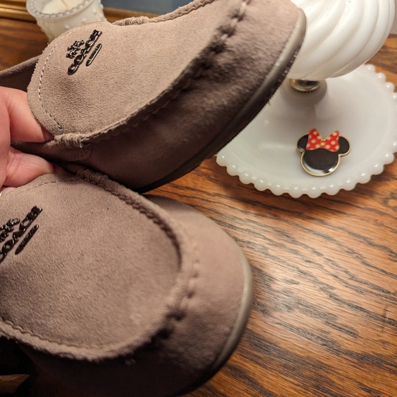 Coach suede loafers 8.5B - Picture 5 of 6